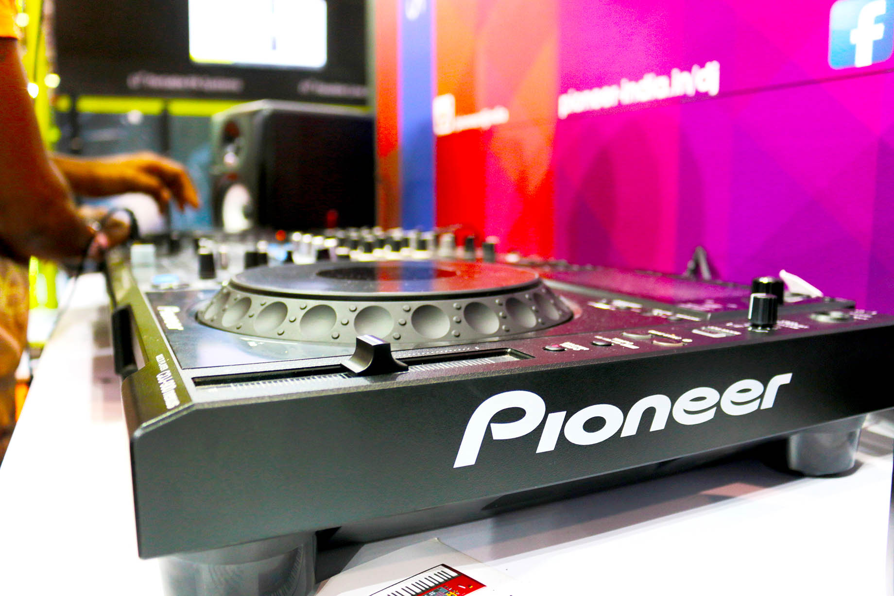 Pioneer Product-Showcase at PALM 2016